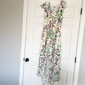 WAYF | Lace Up Floral Dress